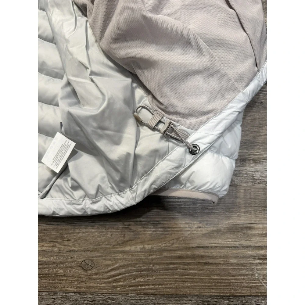 Nike ACG Lava Flow Therma-Fit ADV Jacket White Photon Dust HM9963-025